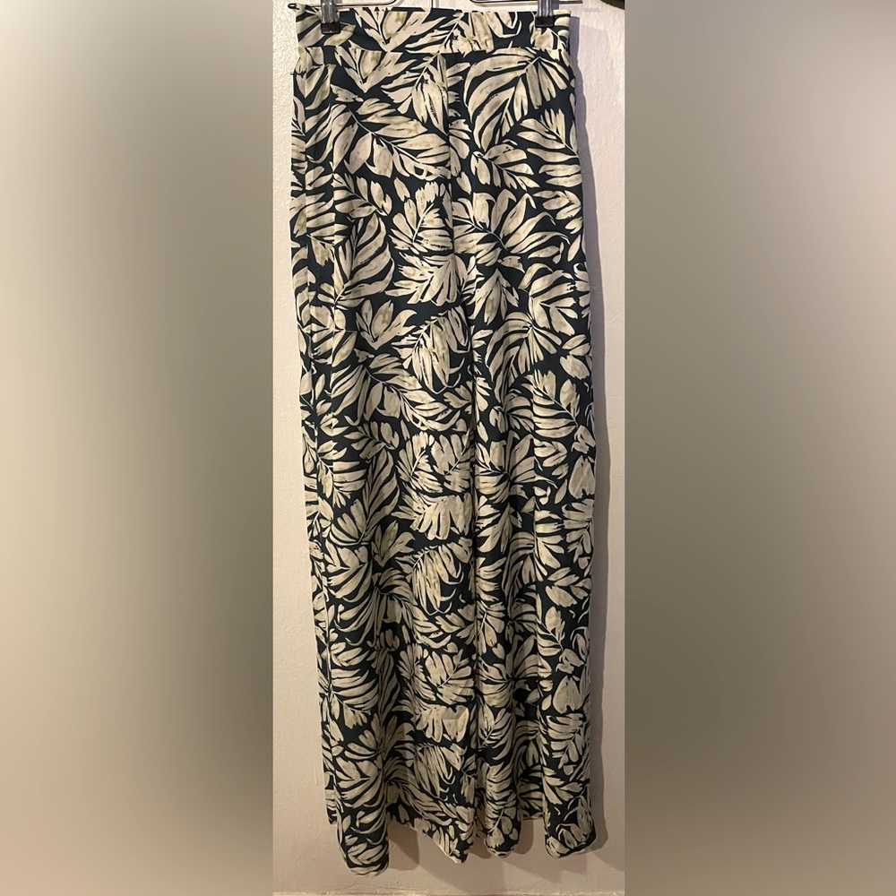 SHEIN FLOWER/Tropical Pants